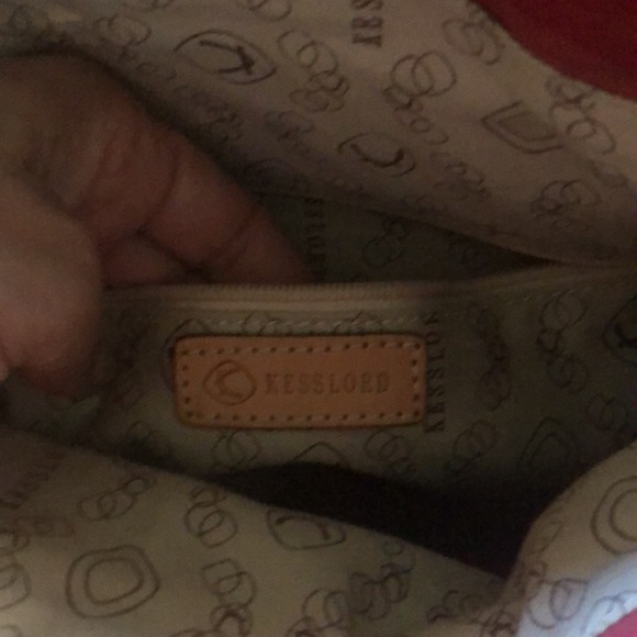 Kesslord Women bucket handbag - perfect for travel - Picture 8 of 12